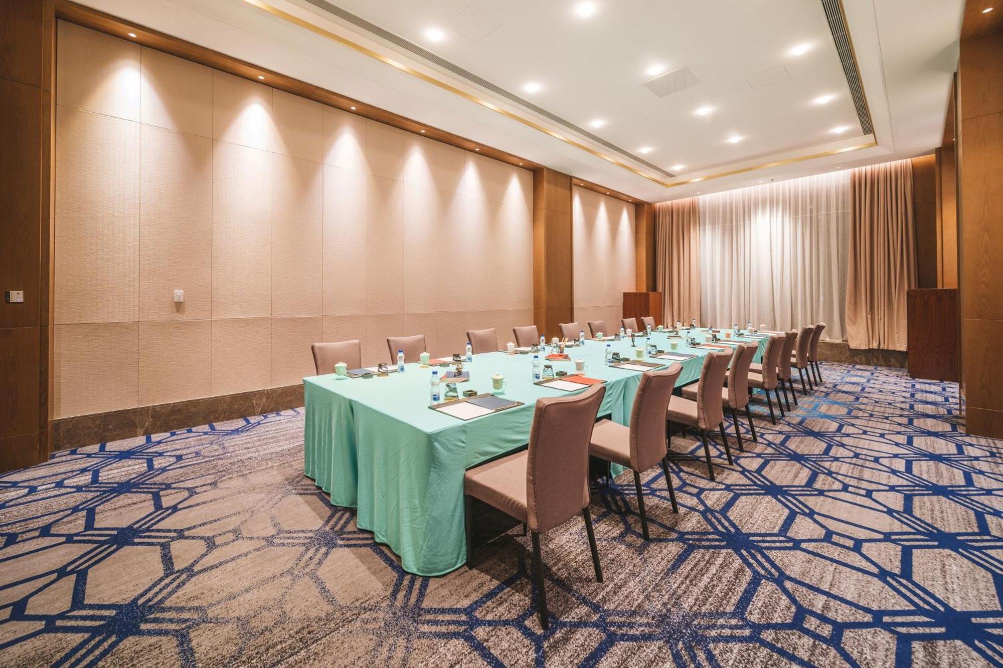 Le Meridien Emei Mountain Resort Emeishan Εξωτερικό φωτογραφία