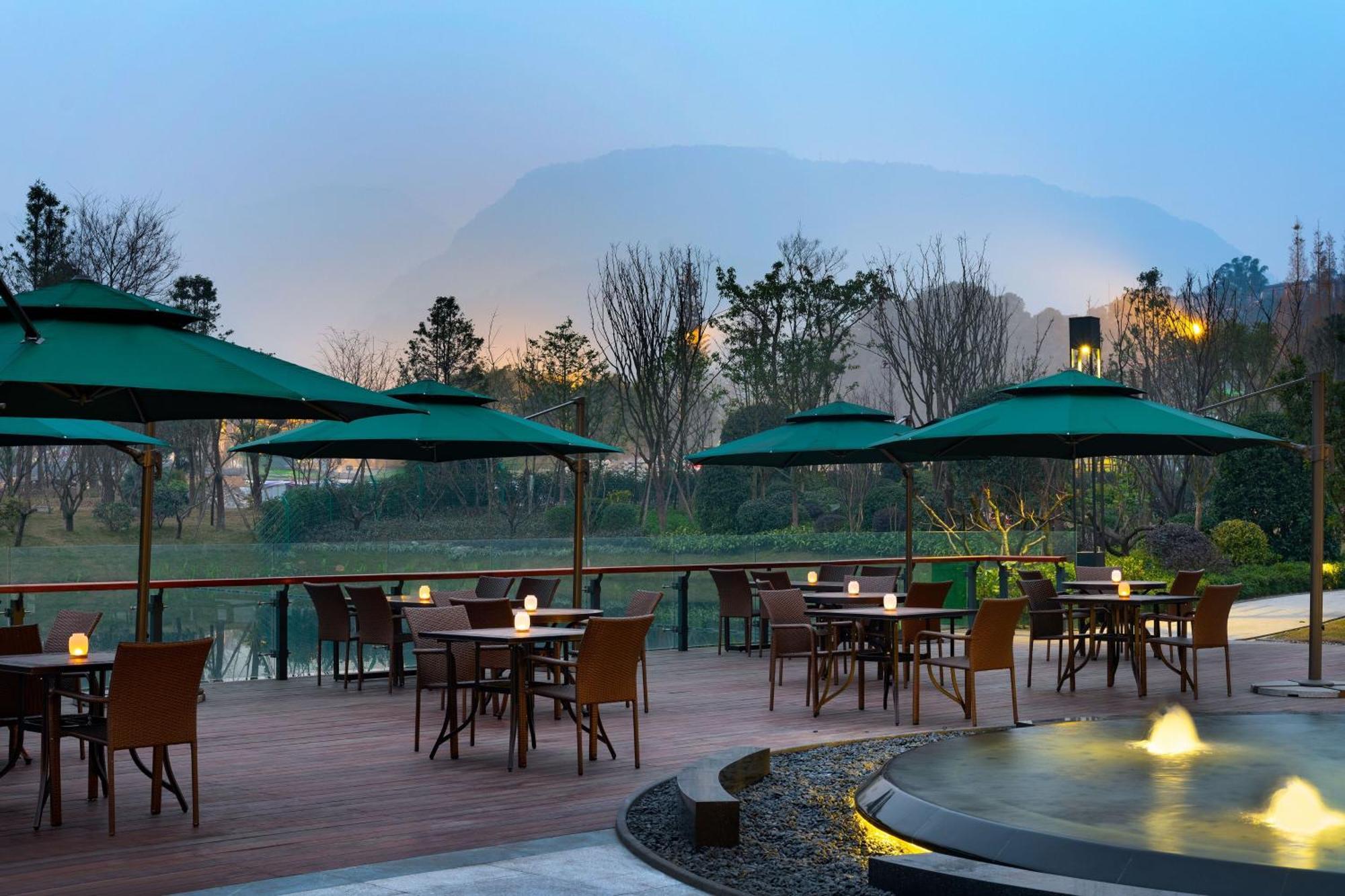 Le Meridien Emei Mountain Resort Emeishan Εξωτερικό φωτογραφία
