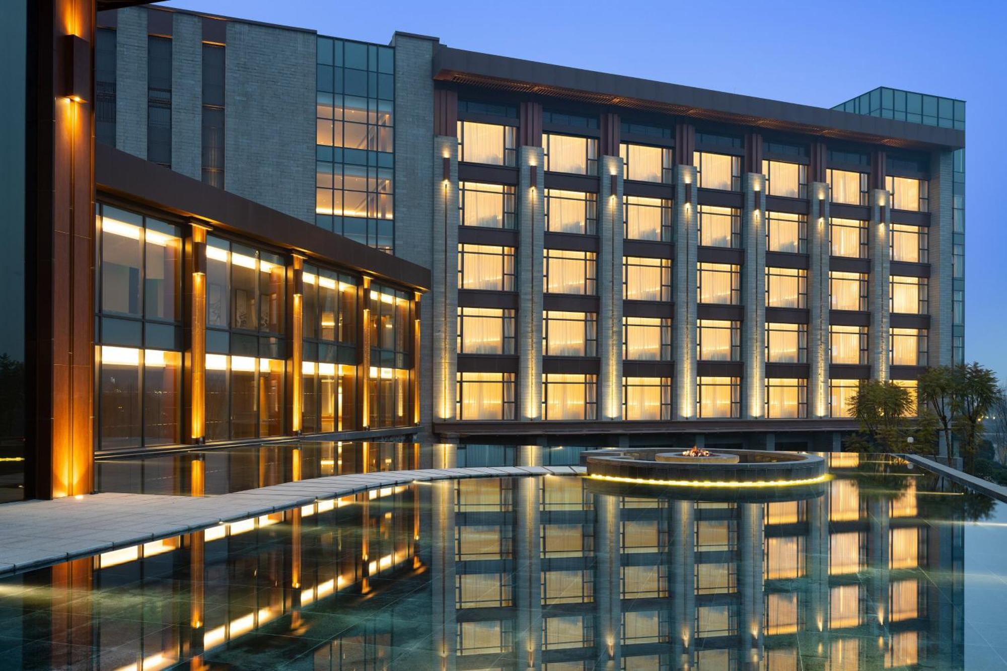 Le Meridien Emei Mountain Resort Emeishan Εξωτερικό φωτογραφία