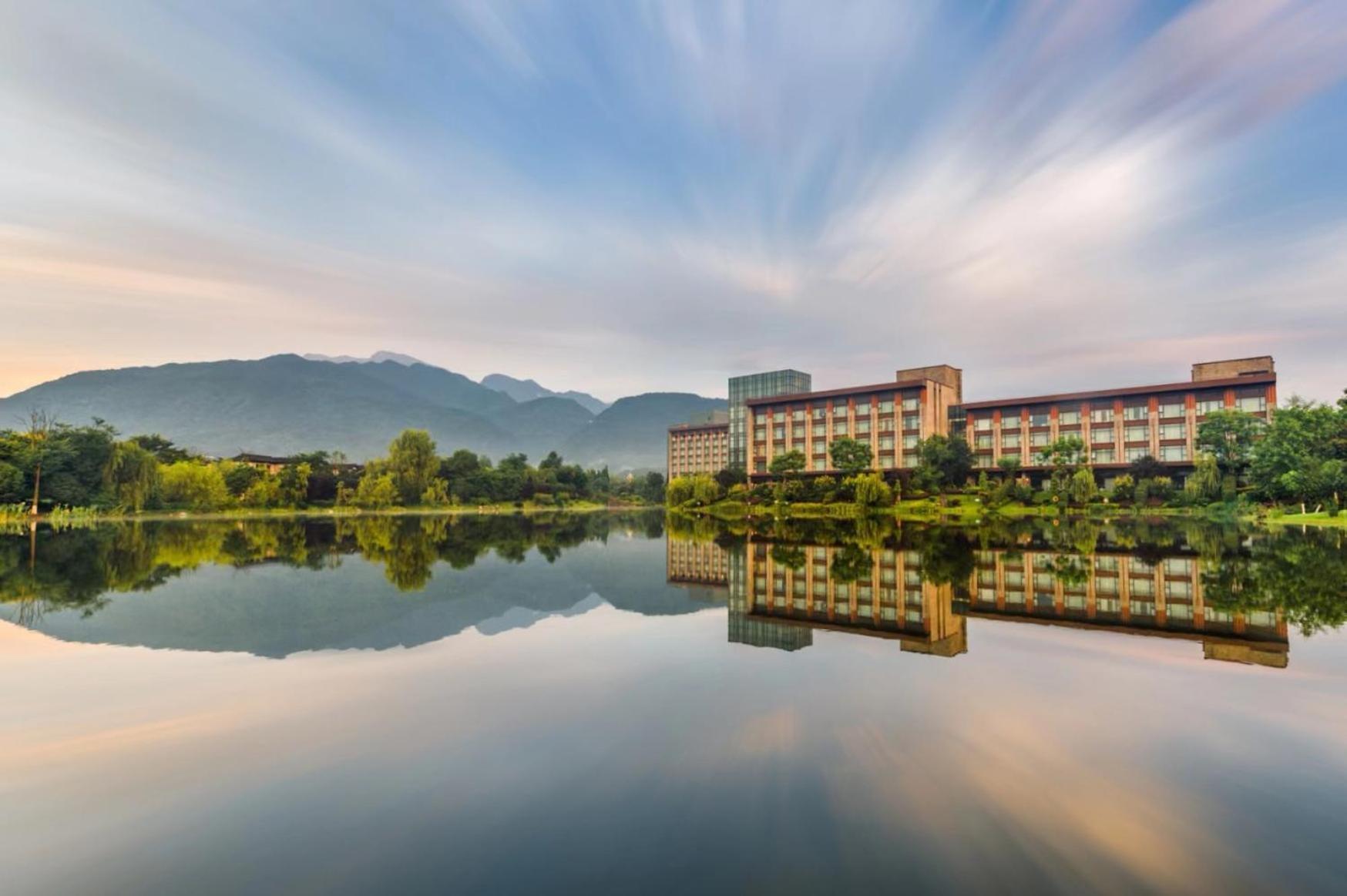 Le Meridien Emei Mountain Resort Emeishan Εξωτερικό φωτογραφία