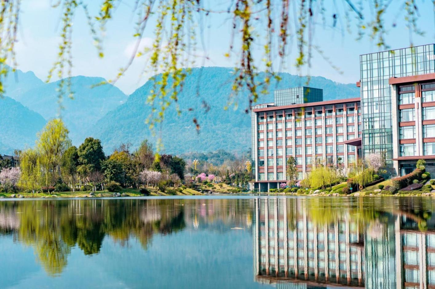 Le Meridien Emei Mountain Resort Emeishan Εξωτερικό φωτογραφία
